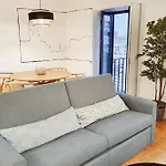 Great Flat & View In Historic By Lovelystay 아파트 포르투