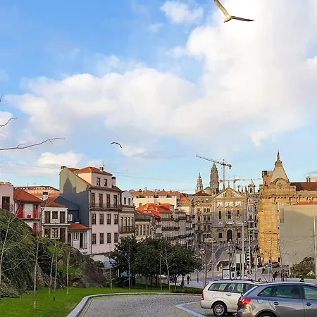 Great Flat & View In Historic By Lovelystay 아파트 *