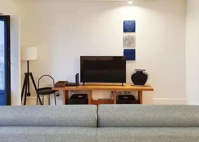 Great Flat & View In Historic By Lovelystay 公寓