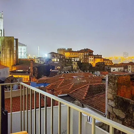 Great Flat & View In Historic By Lovelystay 아파트 *