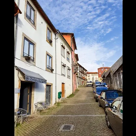 Great Flat & View In Historic By Lovelystay * ポルト