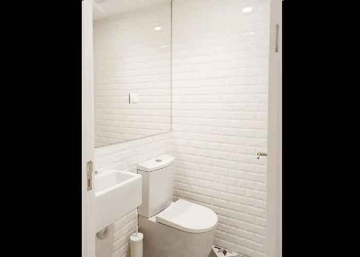 아파트 Great Flat & View In Historic By Lovelystay